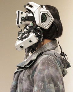From Fiction to Reality: The Influence of Cyberpunk Accessories on Modern Fashion